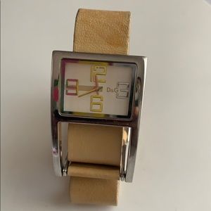 ⌚️Throwback Dolce & Gabbana watch⌚️